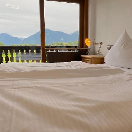 Grosszuegige Ferienwohnung Am Tegernsee Mit Suedbalkon Und Wallbergblick Bad Wiessee Dış mekan fotoğraf