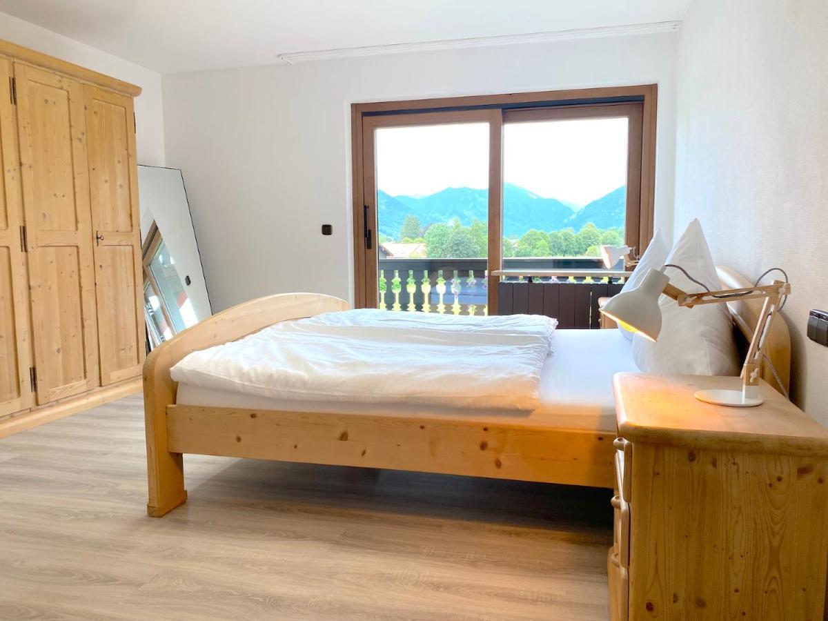 Grosszuegige Ferienwohnung Am Tegernsee Mit Suedbalkon Und Wallbergblick Bad Wiessee Dış mekan fotoğraf